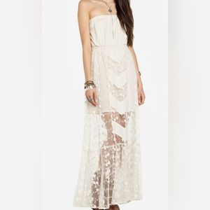 Line & Dot lace chevron dress